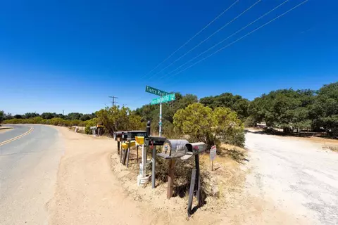 37621 Moon Valley Rd, Boulevard, CA 91905 photo 24