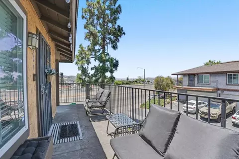 307 Graves Ct, El Cajon, CA 92021 photo 4