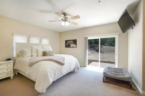 Bedroom - 2231 Yucca Hill Rd, Alpine, CA 91901 photo 1 of 6