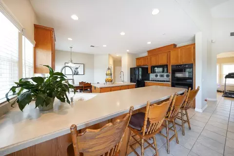 Kitchen - 2231 Yucca Hill Rd, Alpine, CA 91901 photo 3 of 4