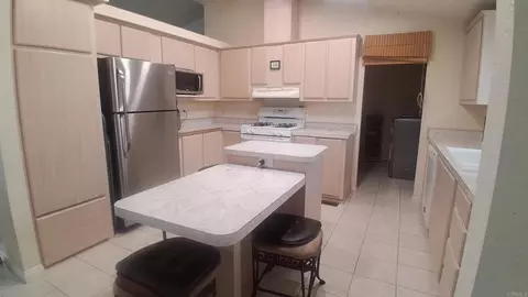 Kitchen - 1491 Puritan Way, Oceanside, CA 92057 photo 1 of 1
