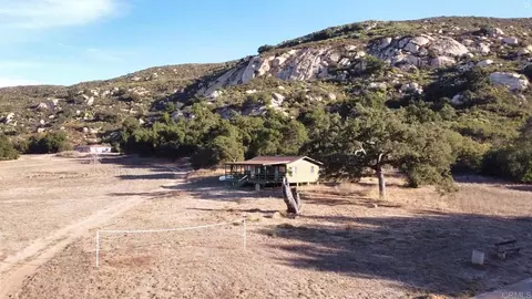 24352 Featherstone Canyon Rd, Lakeside, CA 92040 photo 11