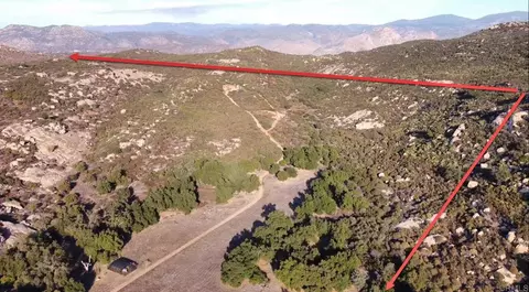 24352 Featherstone Canyon Rd, Lakeside, CA 92040 photo 2
