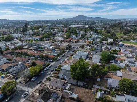 View/Area - 4855 Pine St, La Mesa, CA 91942 photo 7 of 9