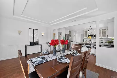 Dining - 4855 Pine St, La Mesa, CA 91942 photo 4 of 4