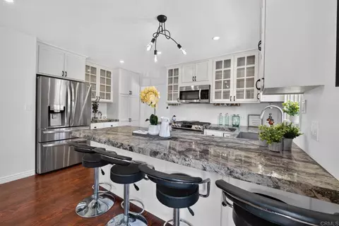 Kitchen - 4855 Pine St, La Mesa, CA 91942 photo 3 of 7