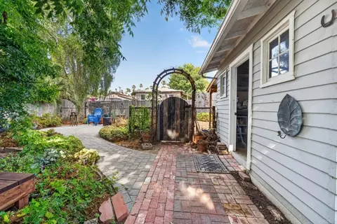 Exterior - 4855 Pine St, La Mesa, CA 91942 photo 9 of 17