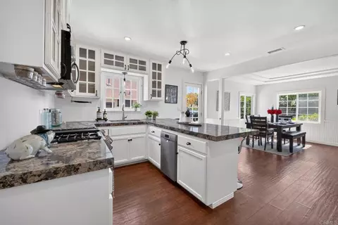 Kitchen - 4855 Pine St, La Mesa, CA 91942 photo 6 of 7