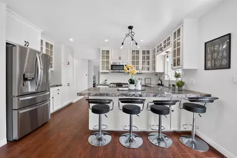 Kitchen - 4855 Pine St, La Mesa, CA 91942 photo 4 of 7