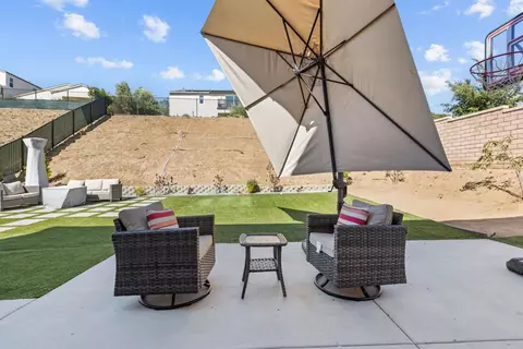 Exterior - 35105 Cooper Pl, Fallbrook, CA 92028 photo 3 of 7