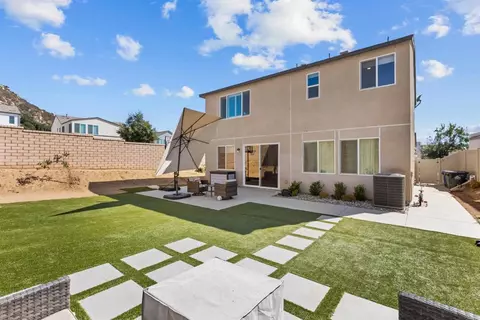 Exterior - 35105 Cooper Pl, Fallbrook, CA 92028 photo 5 of 7
