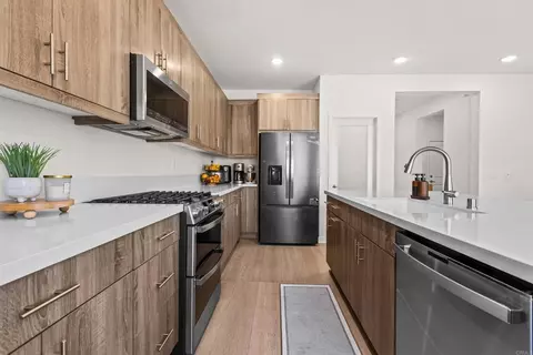 Kitchen - 35105 Cooper Pl, Fallbrook, CA 92028 photo 4 of 4