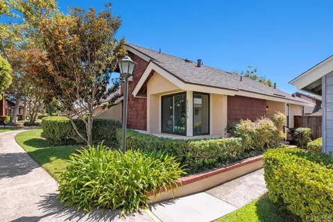 8397 Summerdale Rd #A, San Diego, CA 92126