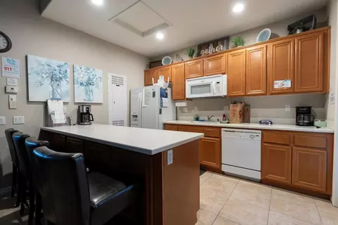 Kitchen - 26349 Leos Trl, Menifee, CA 92586 photo 5 of 5