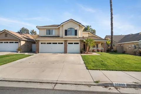 32099 Corte Carmela, Temecula, CA 92592 photo 2