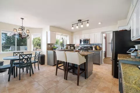 32099 Corte Carmela, Temecula, CA 92592 photo 17