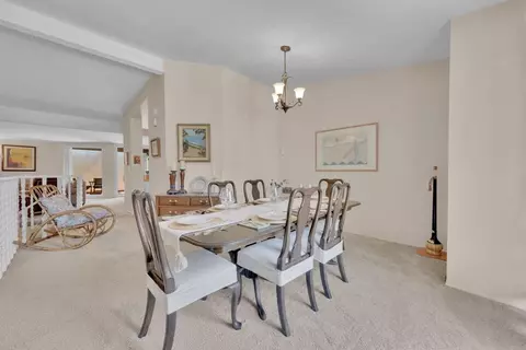 Dining - 2402 Altisma Way #D, Carlsbad, CA 92009 photo 2 of 5