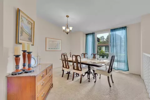 Dining - 2402 Altisma Way #D, Carlsbad, CA 92009 photo 1 of 5