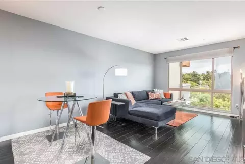 3857 Pell Pl #212, San Diego, CA 92130