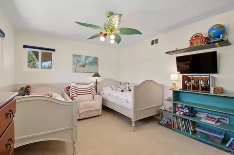 Bedroom - 2650 Calle De Compadres, Alpine, CA 91901 photo 3 of 6