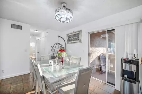 Dining - 963 Amistad Pl #D, El Cajon, CA 92019 photo 2 of 2