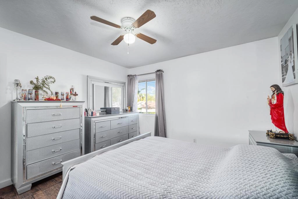 Bedroom - 963 Amistad Pl #D, El Cajon, CA 92019 photo 2 of 4