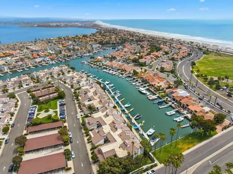 View/Area - 94 Kingston Ct W, Coronado, CA 92118 photo 9 of 23
