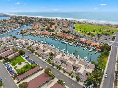 View/Area - 94 Kingston Ct W, Coronado, CA 92118 photo 7 of 23
