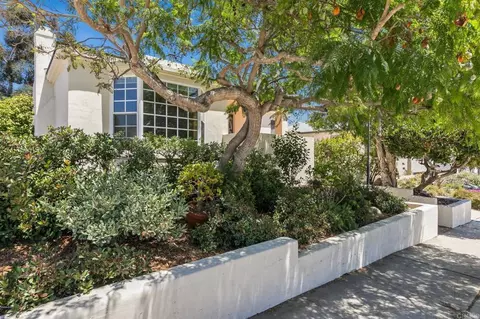 2853 Dove St, San Diego, CA 92103