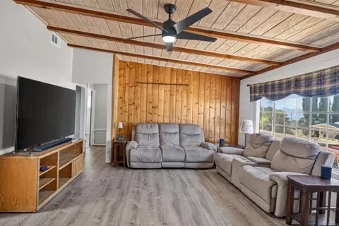Living - 225 North Ln, El Cajon, CA 92021 photo 2 of 4