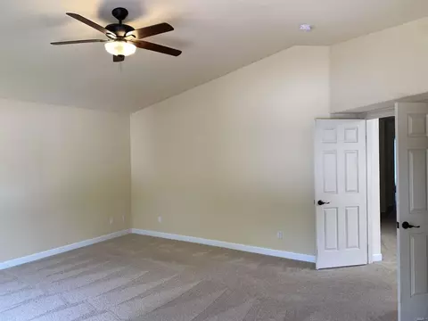 Bedroom - 1068 Barsky Ln, Fallbrook, CA 92028 photo 2 of 6