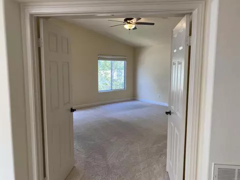 Bedroom - 1068 Barsky Ln, Fallbrook, CA 92028 photo 1 of 6