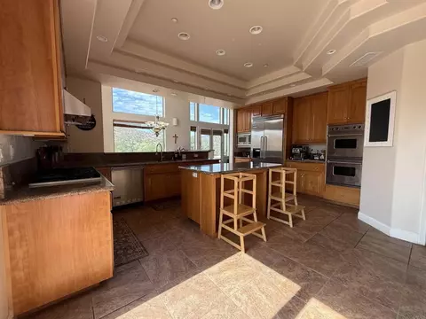 Kitchen - 23072 Tombill, Ramona, CA 92065 photo 4 of 6