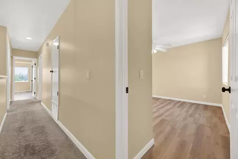 Entry Way - 44552 La Paz Rd, Temecula, CA 92592 photo 5 of 5