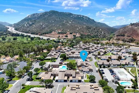 View/Area - 44552 La Paz Rd, Temecula, CA 92592 photo 3 of 11