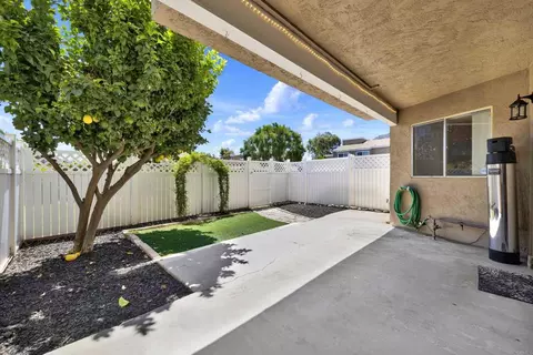 Exterior - 44552 La Paz Rd, Temecula, CA 92592 photo 2 of 6