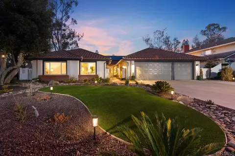 9879 Caminito Pelon, San Diego, CA 92131
