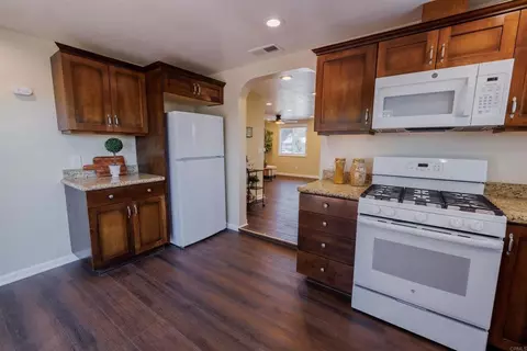 Kitchen - 1512 E Madison Ave, El Cajon, CA 92019 photo 2 of 2
