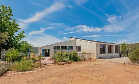 Exterior - 12350 Yucca Rd, Descanso, CA 91916 photo 4 of 8