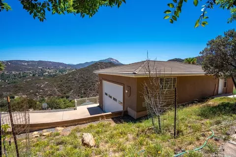 Exterior - 2696 Firebrand Pl, Alpine, CA 91901 photo 11 of 17