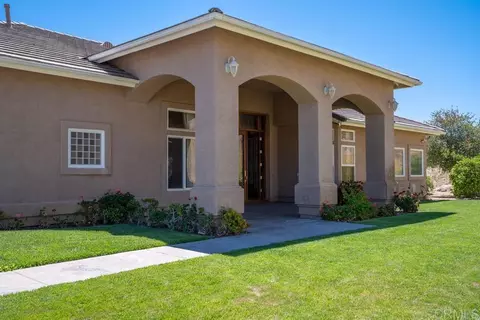 Exterior - 2696 Firebrand Pl, Alpine, CA 91901 photo 2 of 17