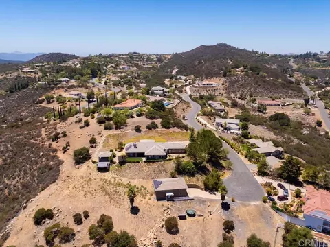 View/Area - 2696 Firebrand Pl, Alpine, CA 91901 photo 7 of 8