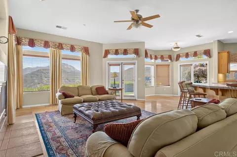 Living - 2696 Firebrand Pl, Alpine, CA 91901 photo 3 of 4
