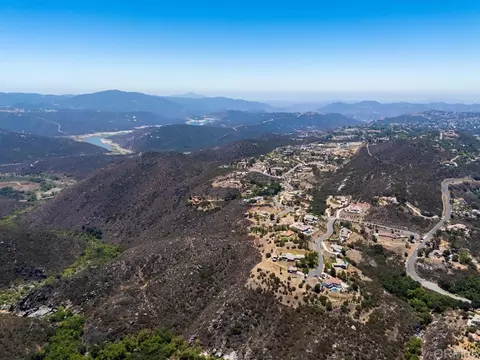 View/Area - 2696 Firebrand Pl, Alpine, CA 91901 photo 4 of 8