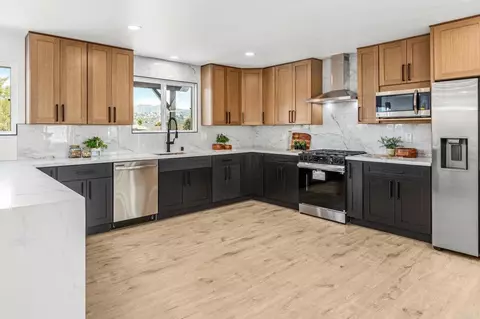 Kitchen - 16333 Oak Springs Dr, Ramona, CA 92065 photo 3 of 5