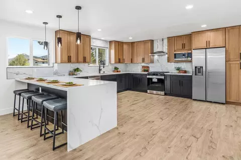 Kitchen - 16333 Oak Springs Dr, Ramona, CA 92065 photo 4 of 5