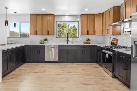 Kitchen - 16333 Oak Springs Dr, Ramona, CA 92065 photo 1 of 5