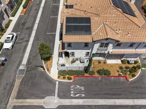 View/Area - 45477 Calle Cirros, Temecula, CA 92592 photo 11 of 12
