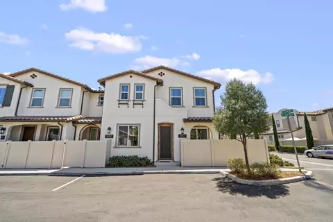 Exterior - 45477 Calle Cirros, Temecula, CA 92592 photo 8 of 8