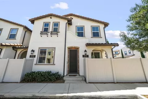 Exterior - 45477 Calle Cirros, Temecula, CA 92592 photo 1 of 8